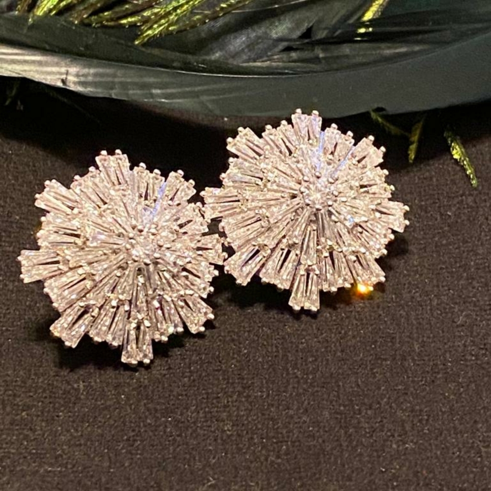 Diamond cut Swarovski earrings